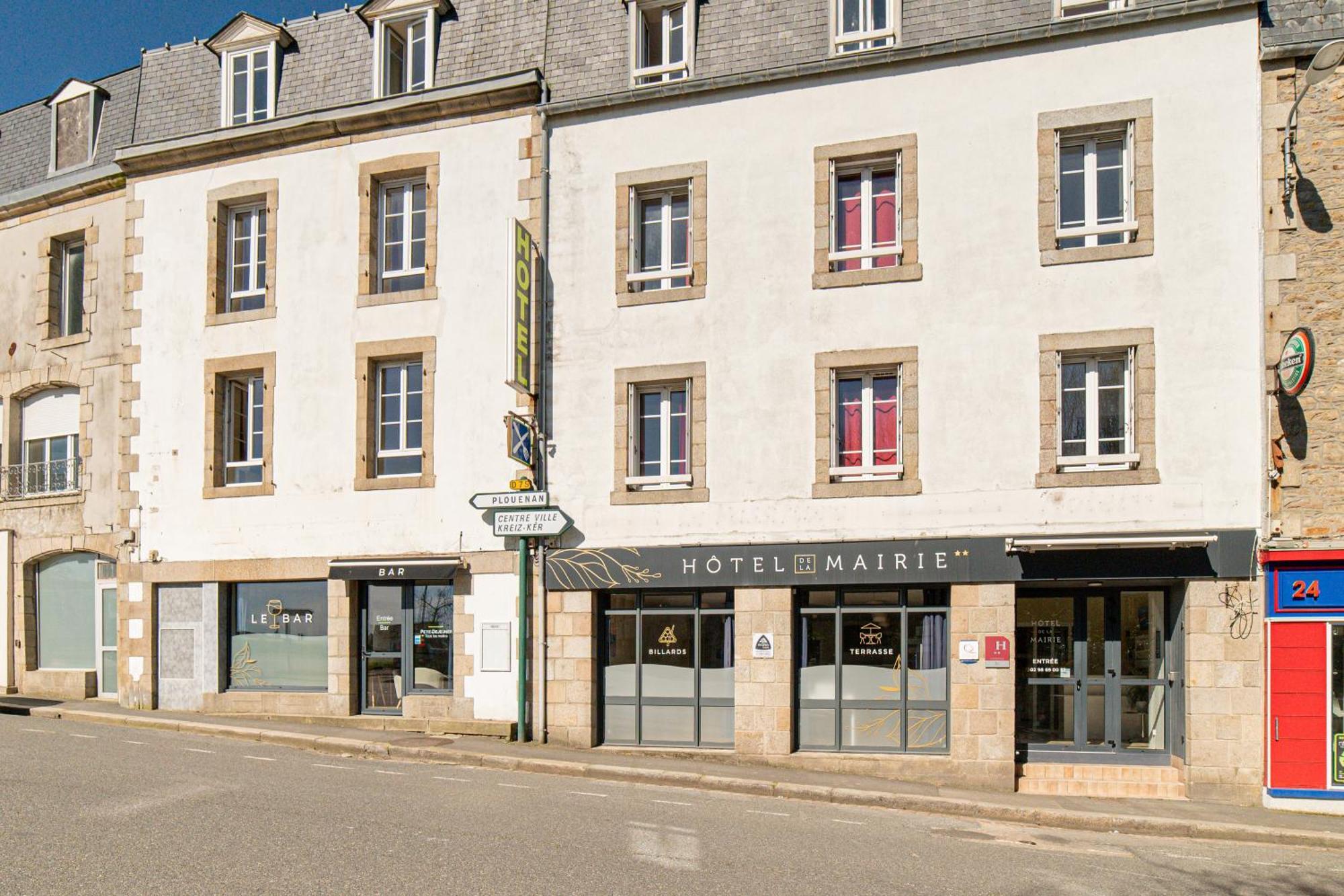 Hotel De La Mairie Saint-Pol-de-Léon Екстериор снимка